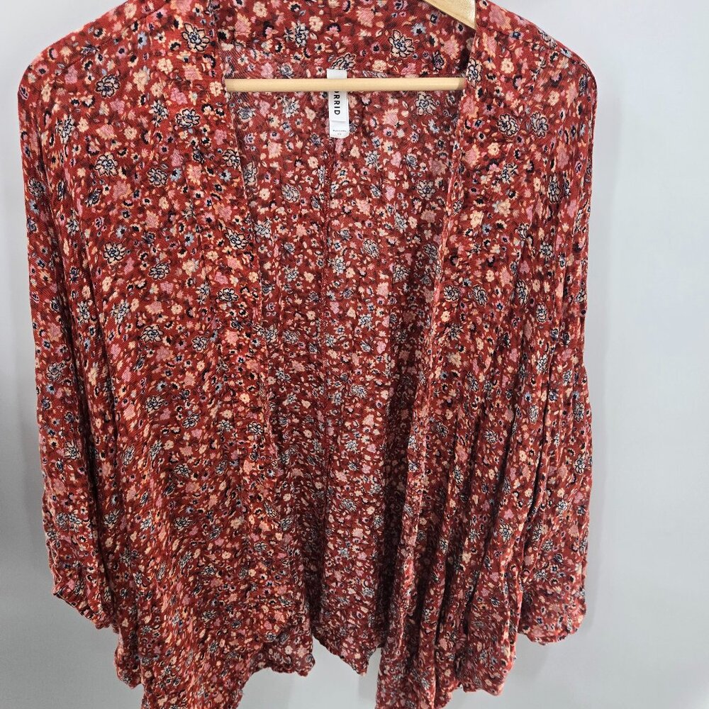 Torrid Red Floral Open Viscose Open Ruana Kimono Boho Cardigan Size 1x/2x - Picture 1 of 15
